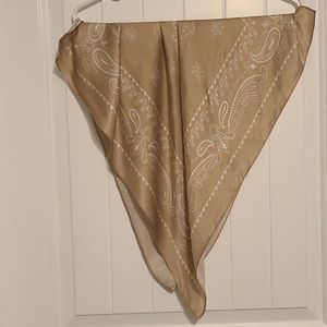 Like New Manner Market 100% Silk Scarf